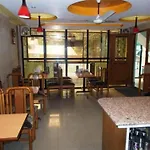 Moon Hotel Mallital, Near Nainital High Court